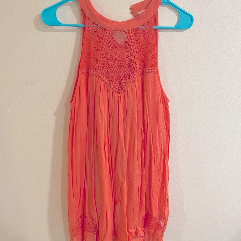Pink lace summer dress. Size medium.